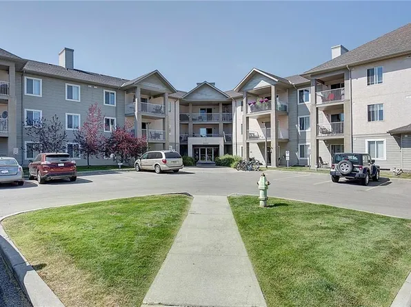 2000 SE Citadel Meadow Point NW #216, Calgary, AB T3G 5N5