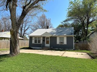 2846 E Stadium Dr, Wichita, KS 67214