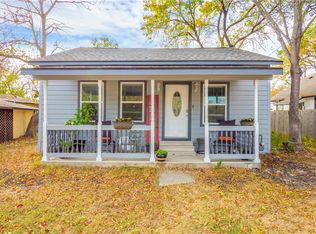 419 Edmond St, Taylor, TX 76574
