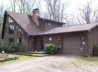 713 Braddock Rd, Farmington, PA 15437