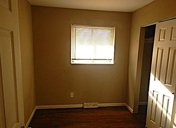 4th image of 507 Robert Ave