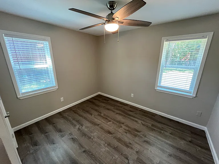 13020 Spring Oaks Dr — Photo 9