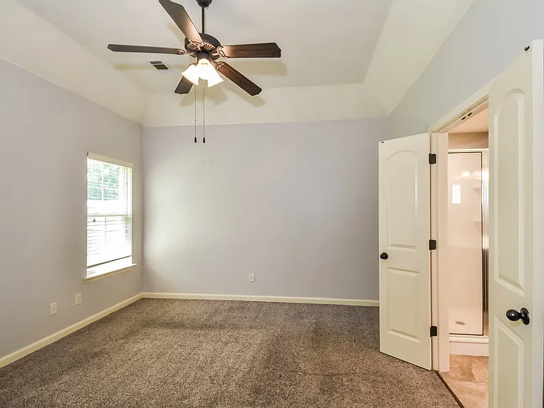 2639 Cherry Tree Dr — Photo 9