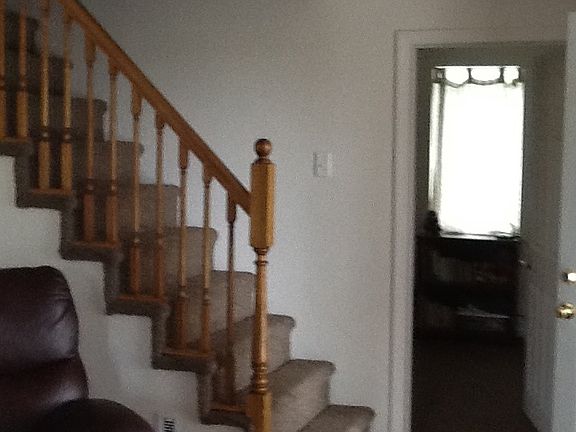 4th image of 5430 N Center Rd