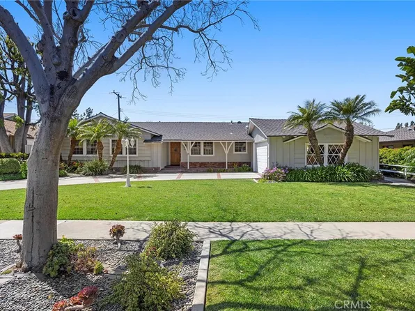 2708 N Lowell Ln, Santa Ana, CA 92706
