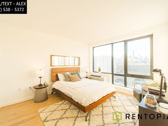 2nd image of 4115 23rd St APT 3D