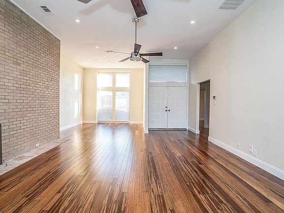 5th image of 3909 Bosque Dr
