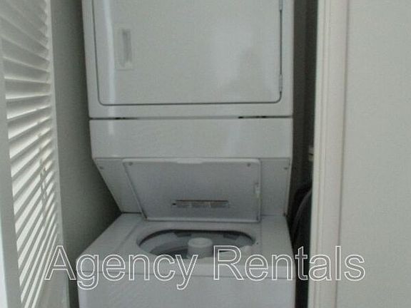 5th image of 88 Piikoi St APT 2305