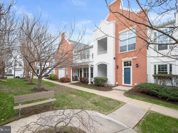 10711 Symphony Way Unit 104, Columbia, MD 21044