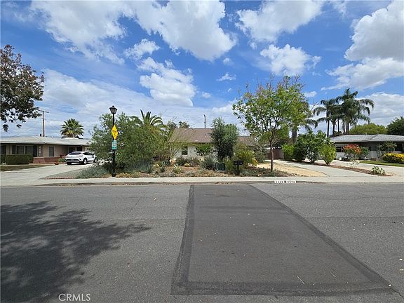 2nd image of 6568 Mount Diablo Ave