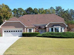 450 Singletree Trce, Alpharetta, GA 30004