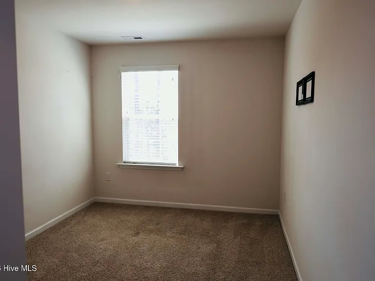 2109 Gracie Ln — Photo 15