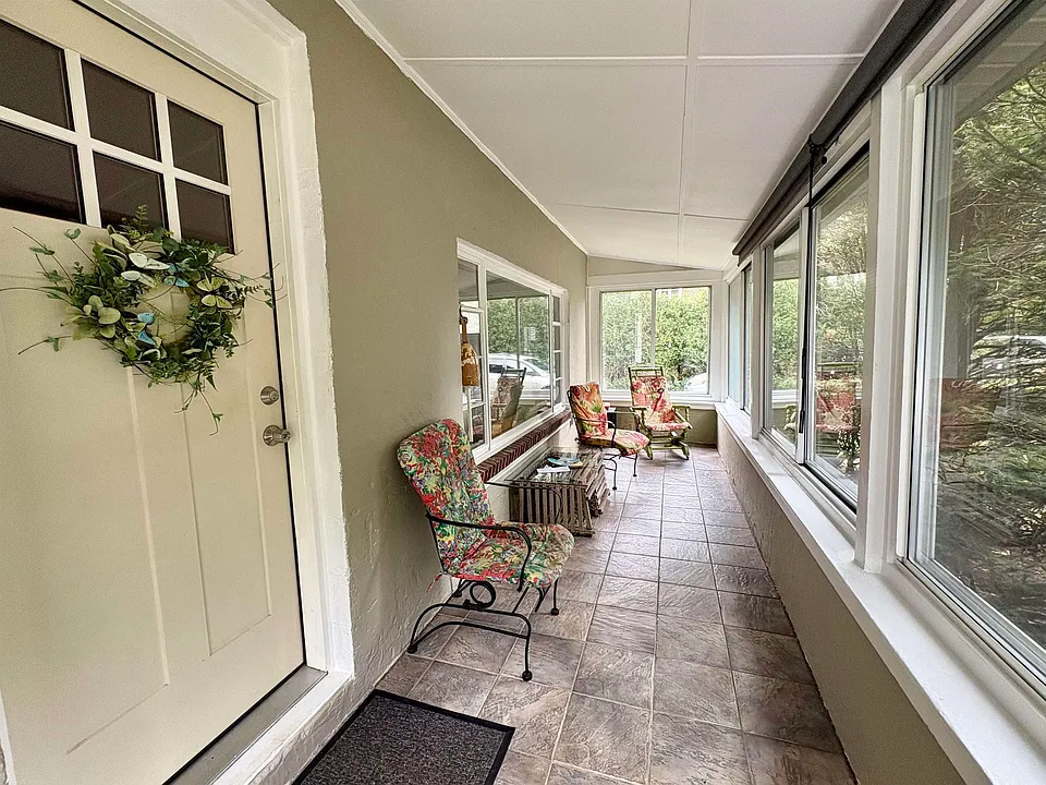 67 Cable Rd