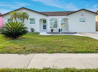 8816 SW 11th St, Boca Raton, FL 33433