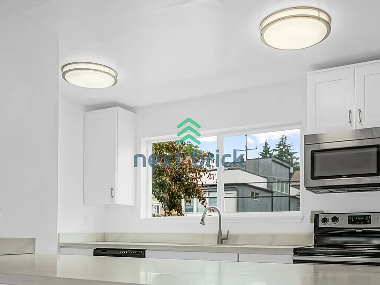 555 Prospect St #4 — Photo 5