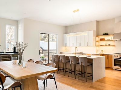 161 Cushing St, Cambridge, MA, 02138