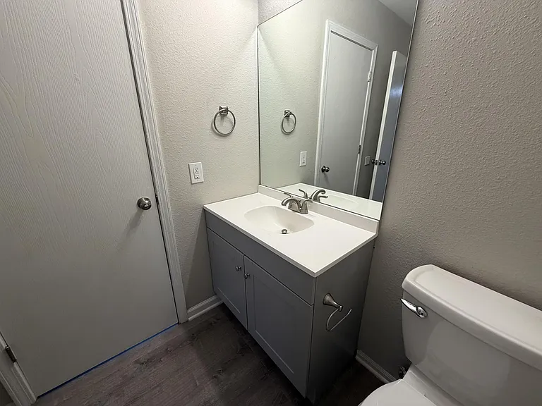 5305 Currituck Ln — Photo 13