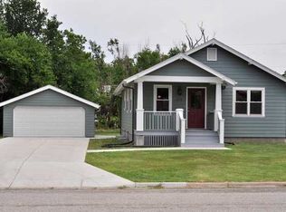 212 N Reno Ave, Burrton, KS 67020