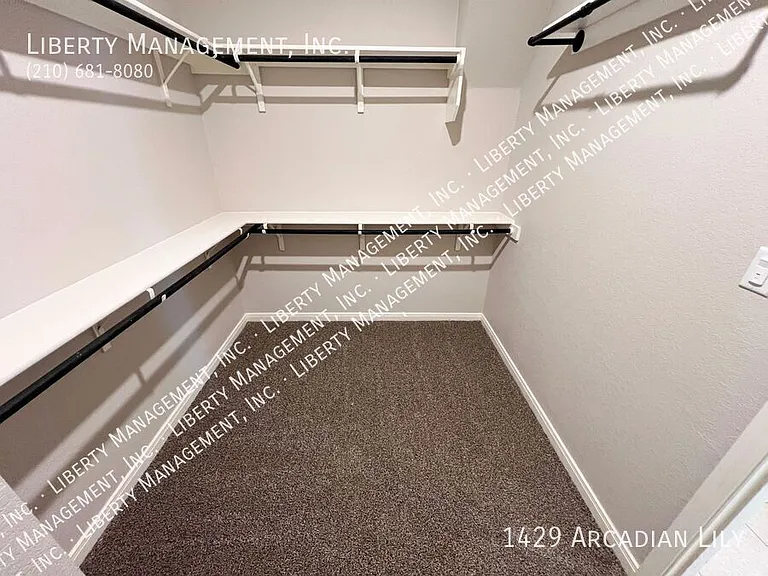 1429 Arcadian Lily — Photo 31