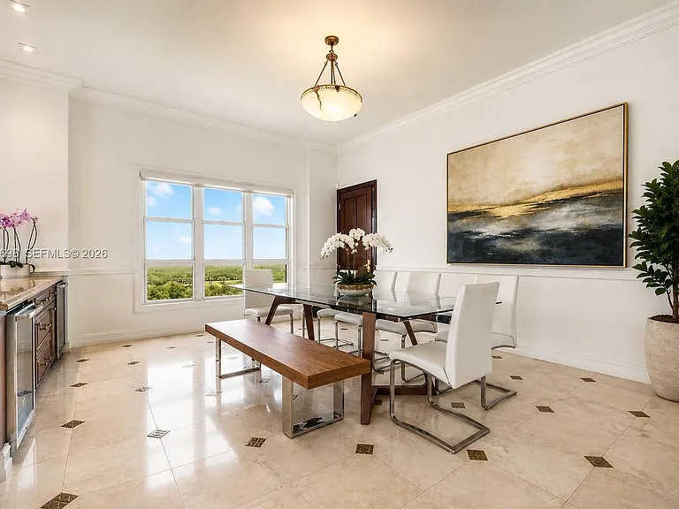 13633 Deering Bay Dr #Penthouse 285 — Photo 3