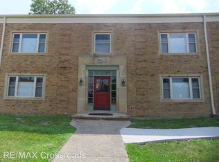 3705 Rocky River Dr APT 5, Cleveland, OH 44111