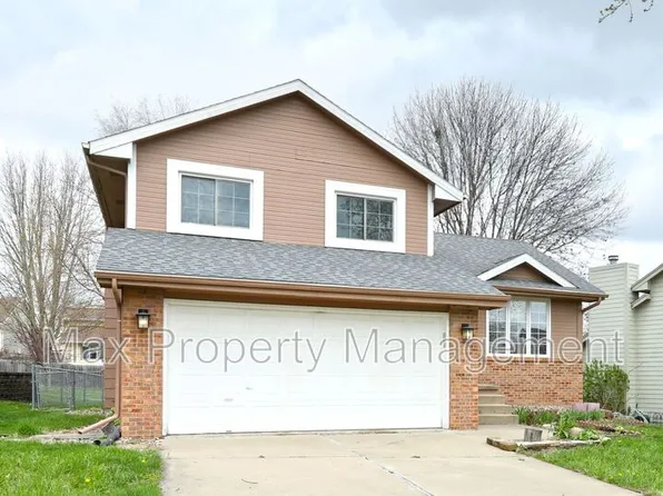 6827 Hickory Ln, Urbandale, IA 50322