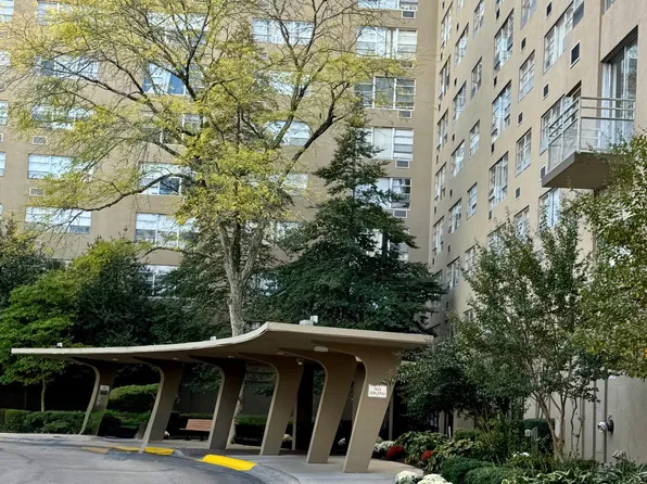 1030 E Lancaster Ave APT 1029, Bryn Mawr, PA 19010