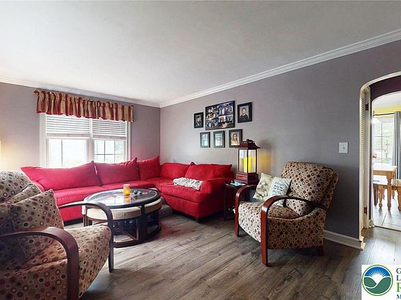 5th image of 2711 John St