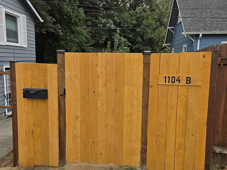 1104 N Cambrian Ave #B — Photo 1