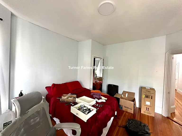 789 Columbia Rd — Photo 9