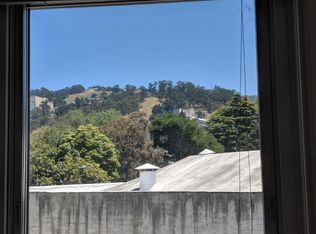 2512 Bancroft Way #320, Berkeley, CA 94704