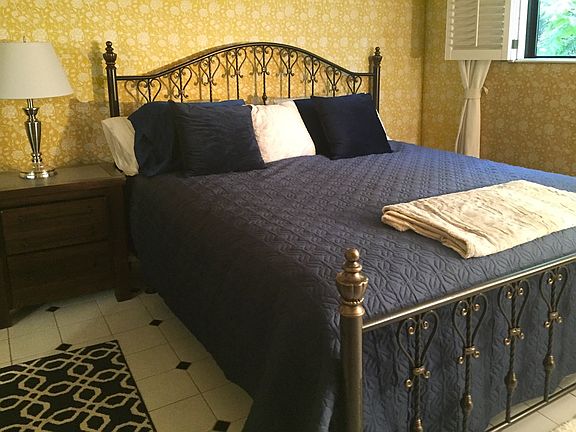 Master Bedroom King Size Bed