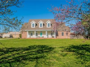 3064 Butterfield Coach Rd, Springdale, AR 72764