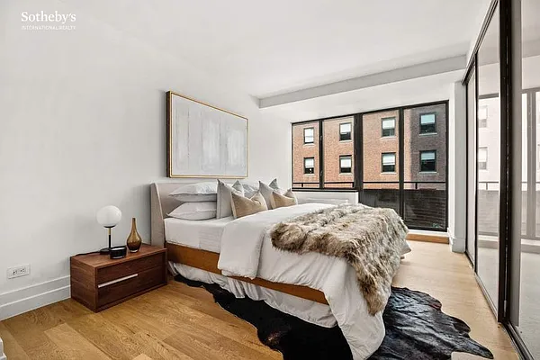 Sold by Sotheby's International Realty | media 5
