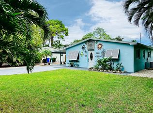 2400 14th St N, Naples, FL 34103
