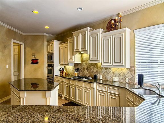 5th image of 26407 Ridgefield Park Ln