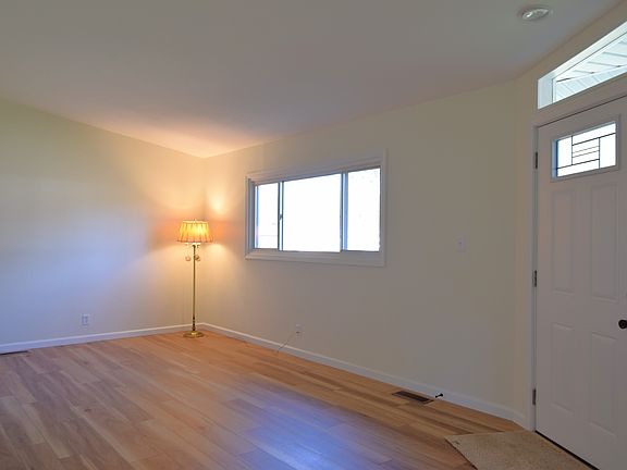 4th image of 4820 N Longworth Ave
