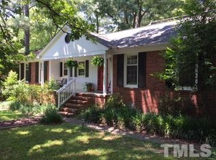 504 Tinkerbell Rd, Chapel Hill, NC 27517
