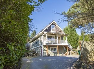 8909 SW Boones Ferry Rd, Portland, OR 97219