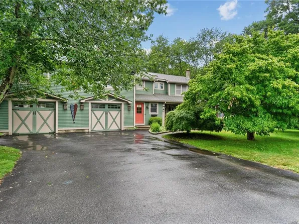 1 America St, Cumberland, RI 02864