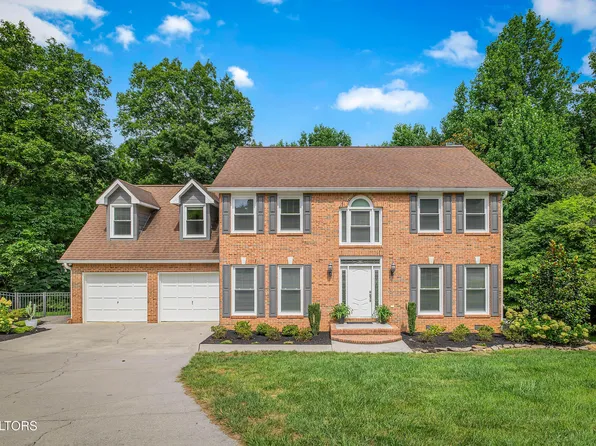 1301 Shadybrook Cove Ln, Knoxville, TN 37922