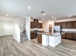 6077 Castle Gardens Ave, Las Vegas, NV 89130