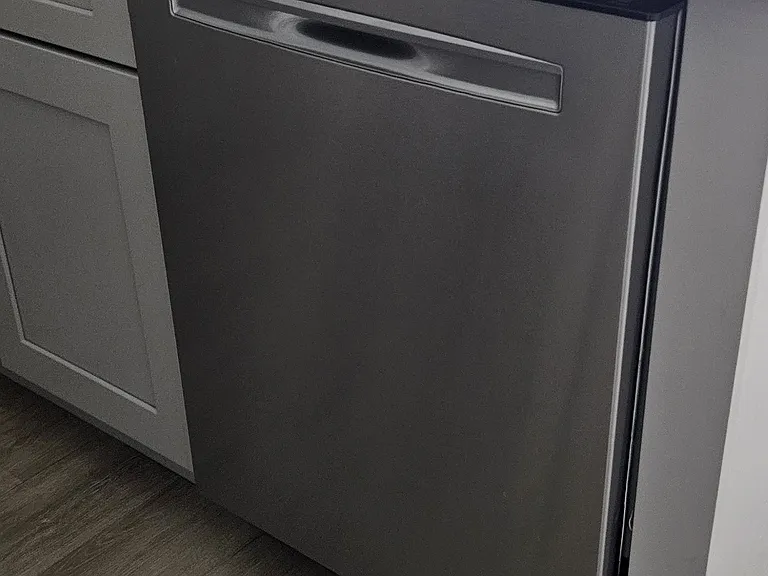 188 S Logan St #205 — Photo 7