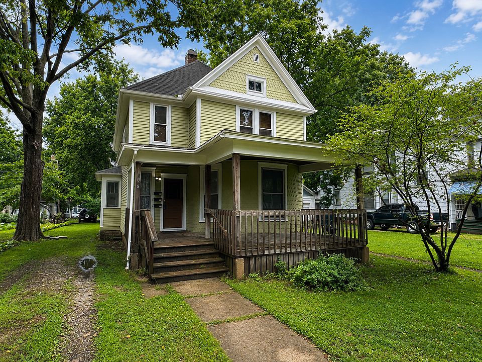 1st image of 408 W Healey St