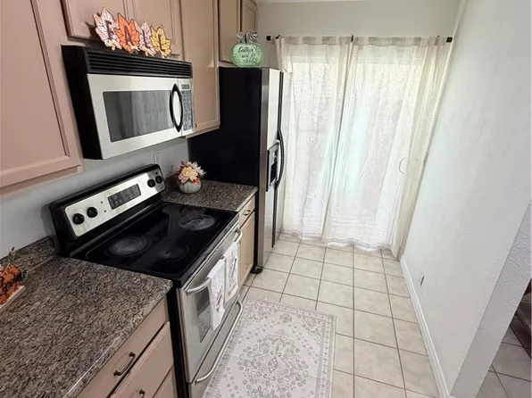 9210 Kenwood Dr Unit H, Spring Valley, CA 91977