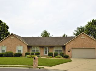 607 Springhill Ct, O Fallon, IL 62269