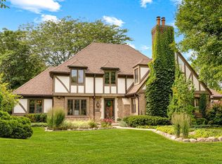 305 Sheffield Dr, Brookfield, WI 53005