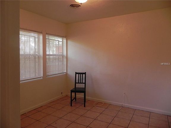 5th image of 715 29th Ave S