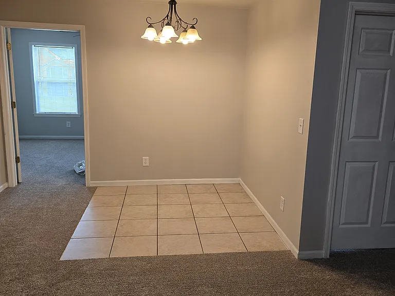 2720 N Brookglen Cir — Photo 4