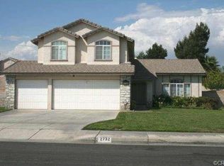 2732 W Dawnview Dr, Rialto, CA 92377